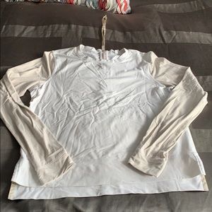 Lululemon warm up crew